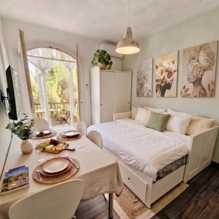 Peschiera del Garda, Air Conditioning, Wi-fi and free parking - One-Bedroom Apartment - 2