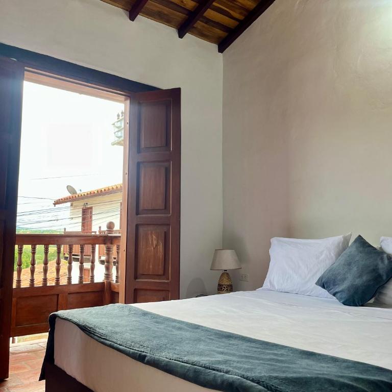 La Morada Hospedaje - Habitación Doble con balcón - 5