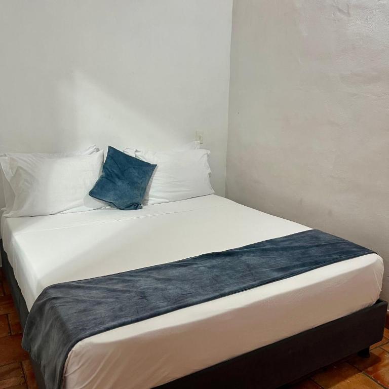 La Morada Hospedaje - Habitación Doble con baño privado externo - 3