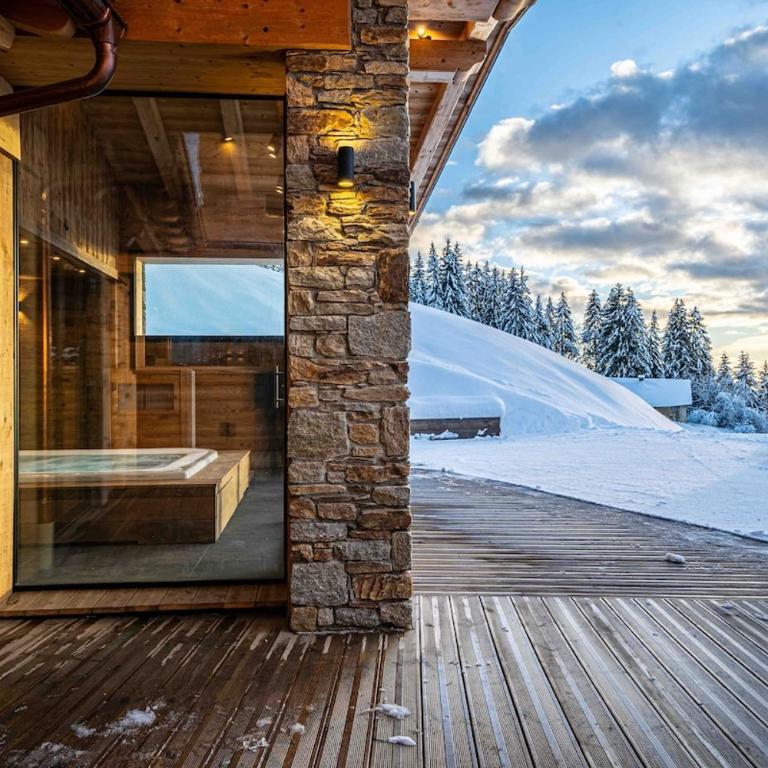 Le Strato Chalet avec jacuzzi aux pieds des pistes - Chalet - 4