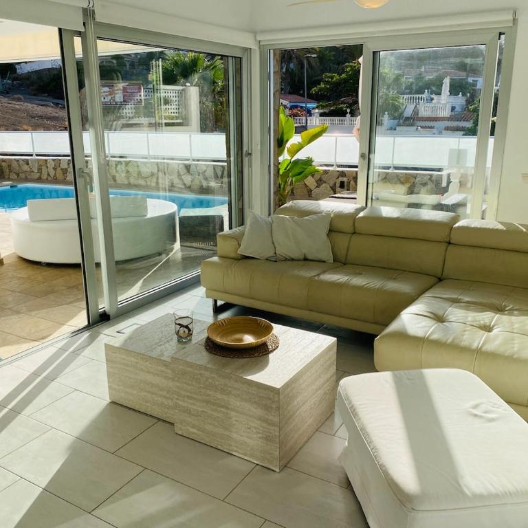 La canaria, Luksus villa with heated pool - Maison 3 Chambres - 53