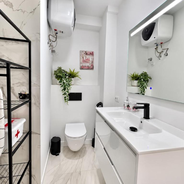 Solarena20 - 2 bedroom apartment, pool & beach - Apartamento de 2 dormitorios - 21