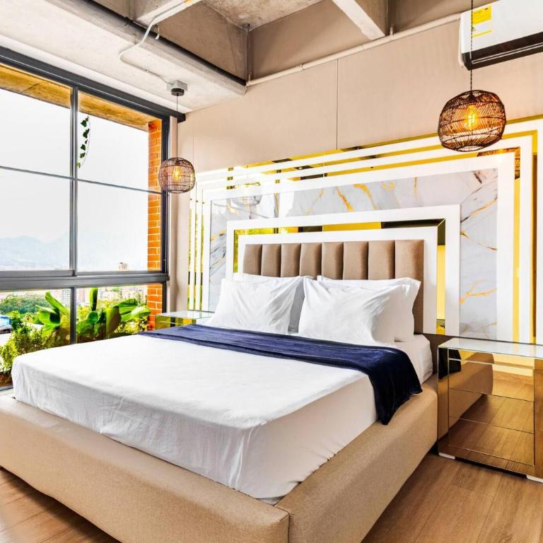 One Living Luxe Mall City Plaza - Apartment - 1
