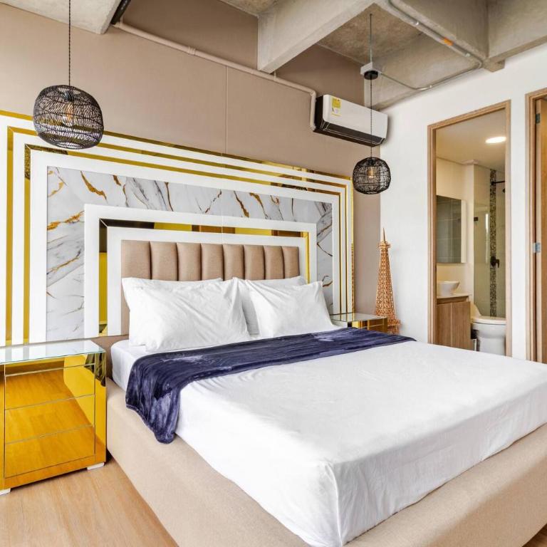 One Living Luxe Mall City Plaza - Apartment - 16