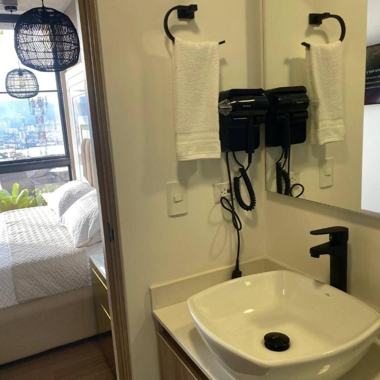 One Living Luxe Mall City Plaza - Apartment - 35