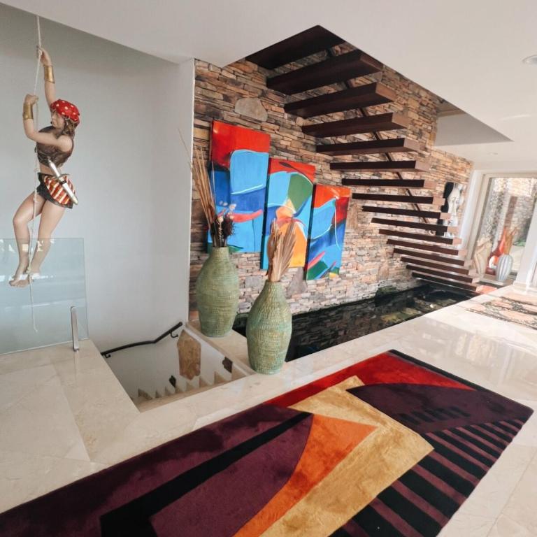 Pedregal Villa with 75-ft Pool and Panoramic Views - Villa - 2