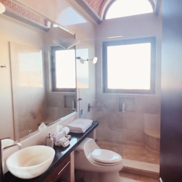 Pedregal Villa with 75-ft Pool and Panoramic Views - Villa - 18