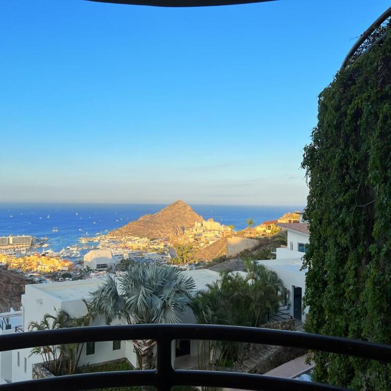 Pedregal Villa with 75-ft Pool and Panoramic Views - Villa - 19