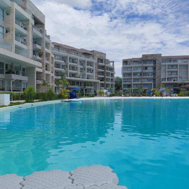 Apartamento con laguna de aguas cristalinas - Family Suite with Balcony - 18