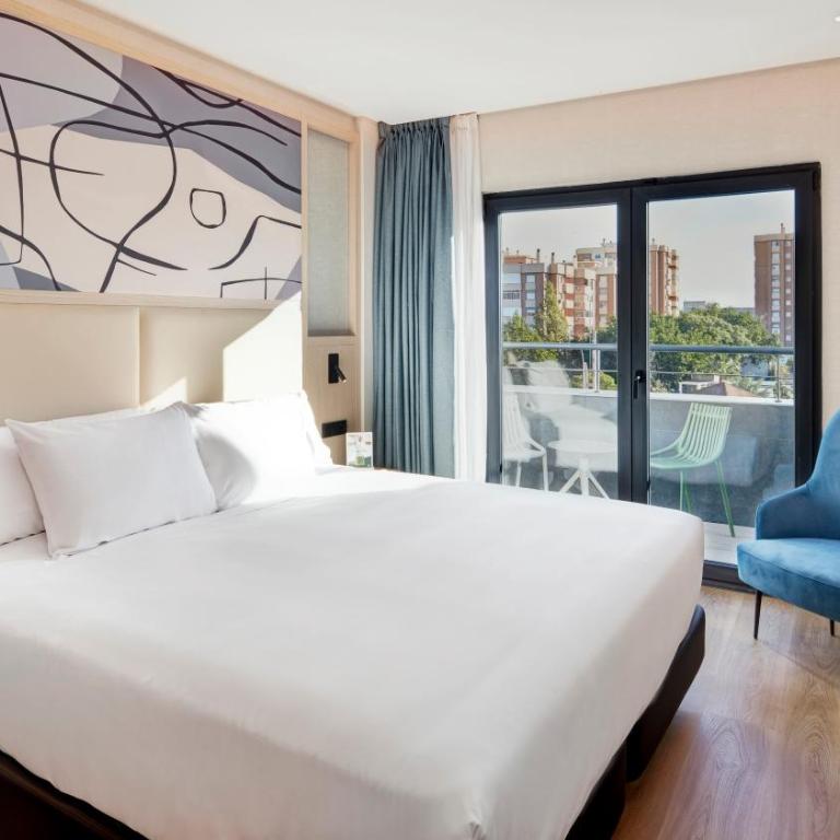 Sercotel Rosaleda Málaga - Habitación Familiar - 1