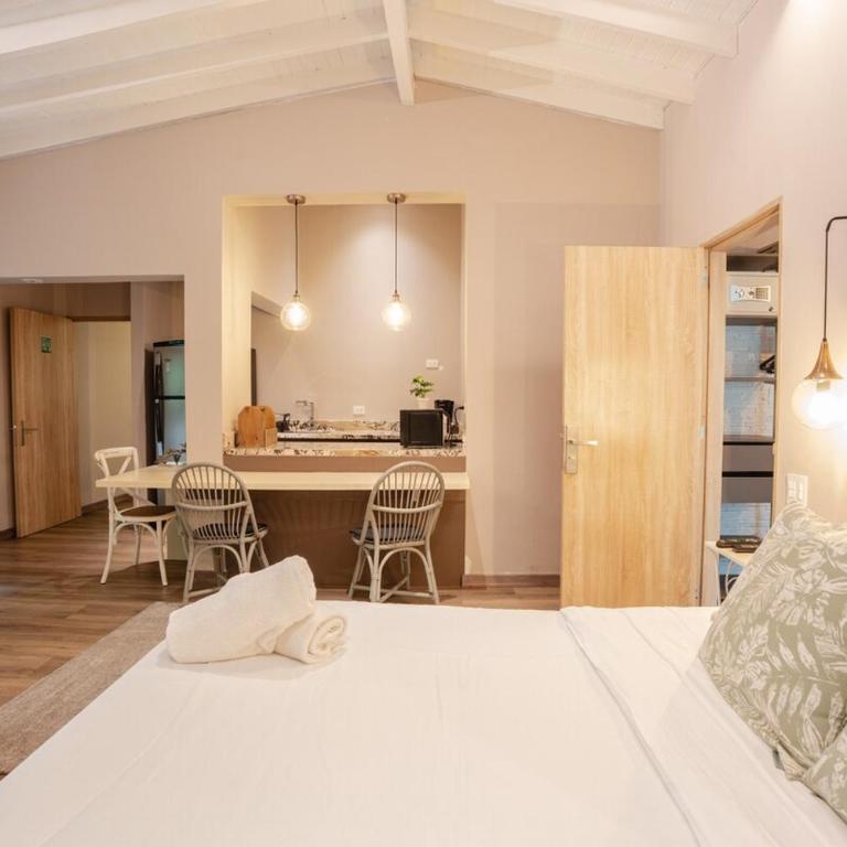 Apartment with balcony and AC - Apartamento de 1 dormitorio - 2