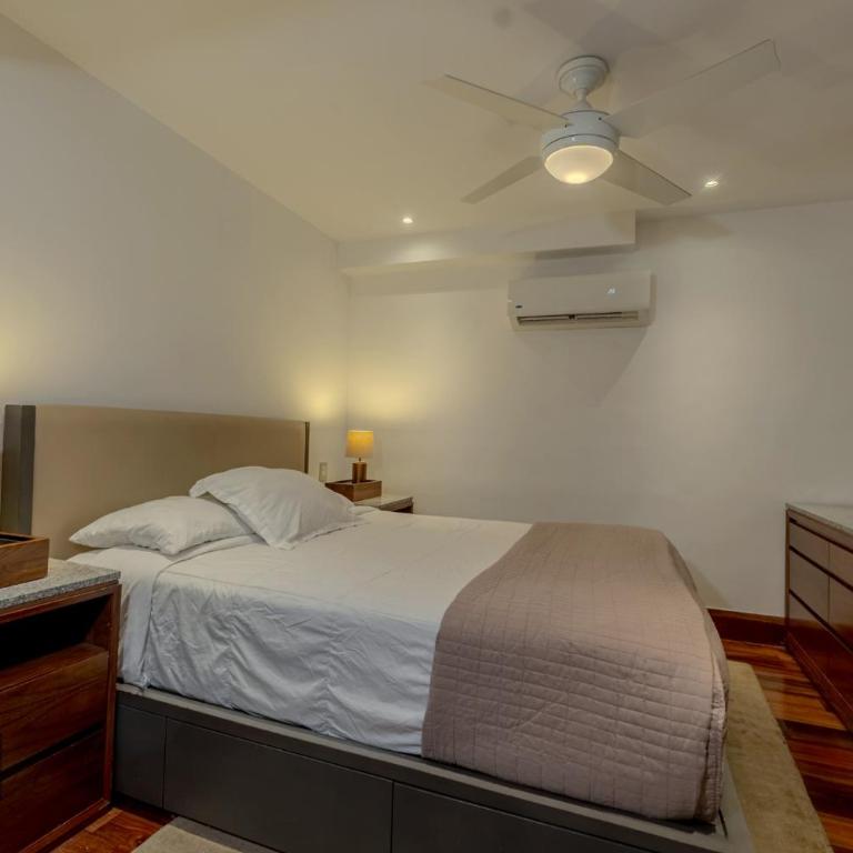 Departamentos EME - Appartement - 13