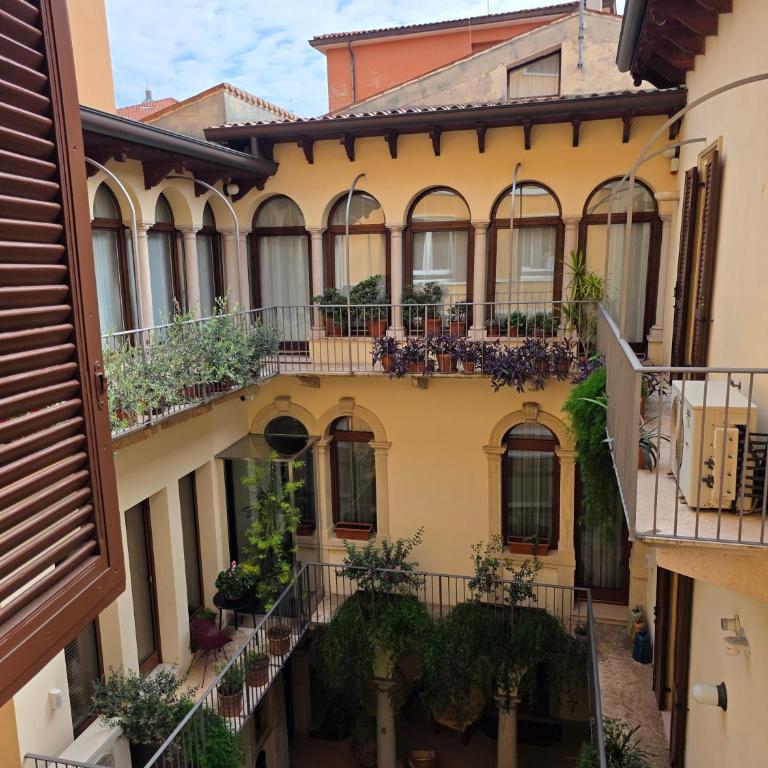 VeronaVera Arena Prestige Central Suite - Apartment mit 1 Schlafzimmer - 21