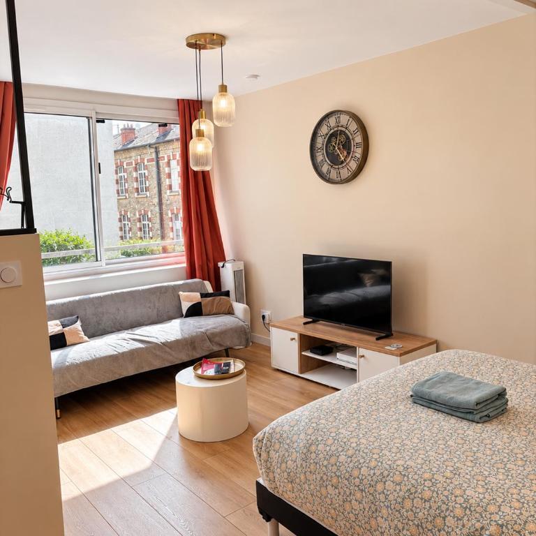 L'Écrin des Prés Fichaux Studio au cœur de ville - Apartment mit 1 Schlafzimmer - 1