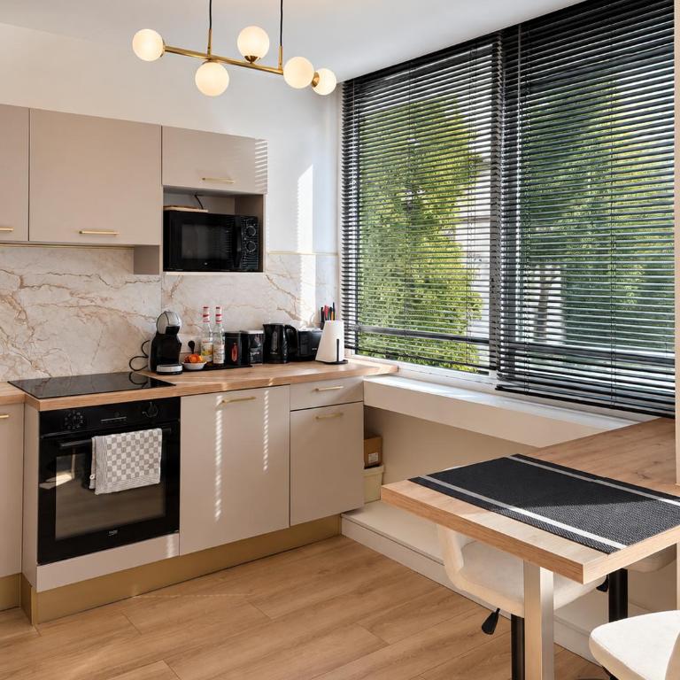 L'Écrin des Prés Fichaux Studio au cœur de ville - Apartment mit 1 Schlafzimmer - 4