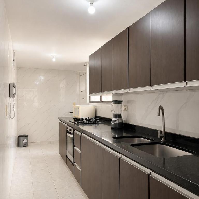 Spacious 4-Bedroom 8 Guests Near Neomundo - One-Bedroom Apartment - 13