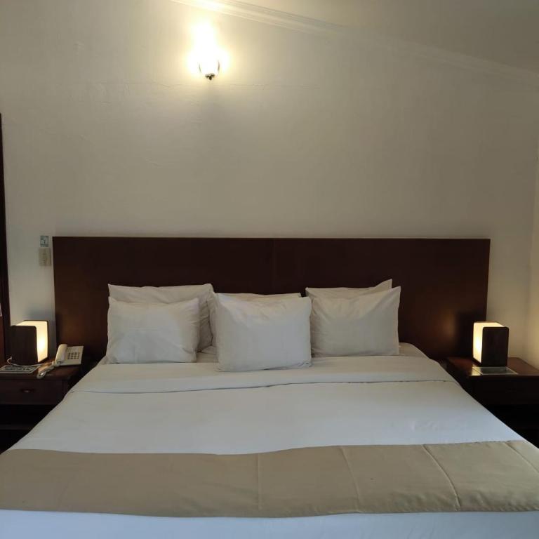 HOTEL REFUGIO RANCHO TOTA - Habitación Doble con vistas al jardín - 5