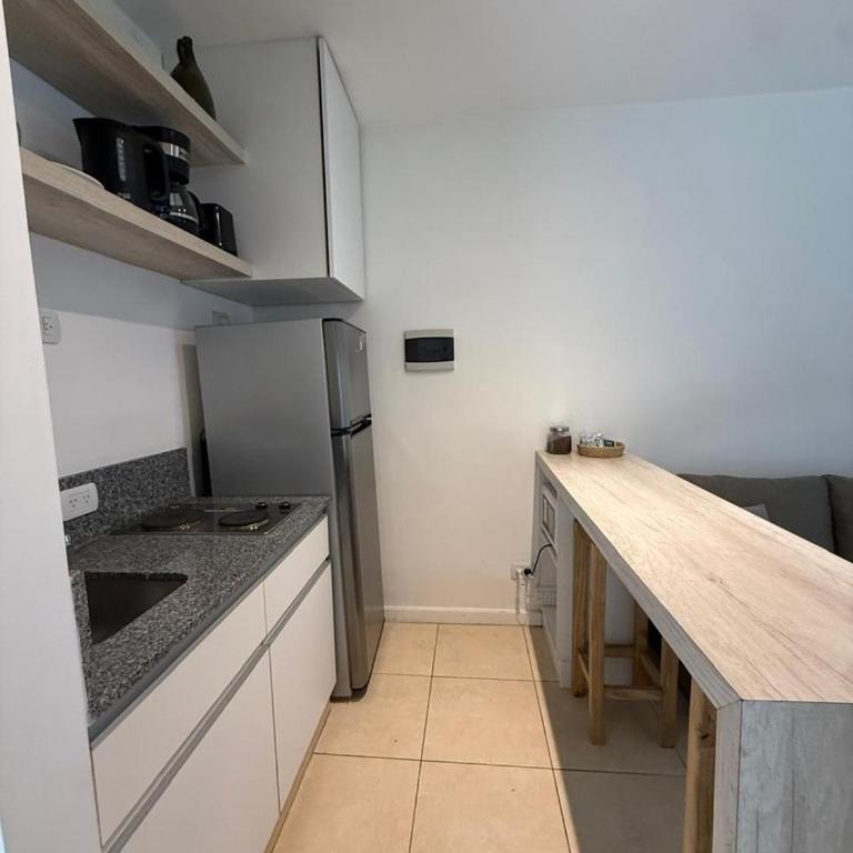 Champa Apart Pilar - Departamentos con kitchenette a pocos minutos del Parque industrial Pilar, H Austral y a mts de autopista panamericana - Habitación Triple - 2