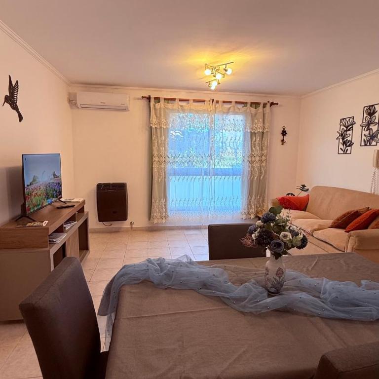 Departamento Córdoba IV, estadio Kempes, Siglo 21,Cerro de las Rosas, Chateau, Aeropuerto, Siglo 21, Urca - Apartamento de 2 dormitorios - 5