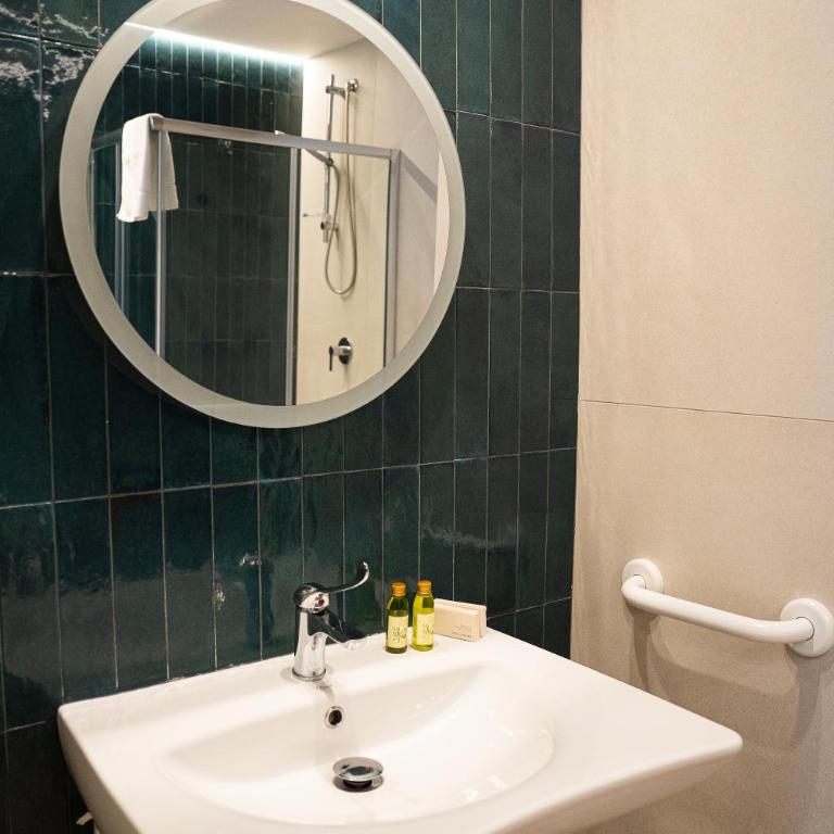 Primo Piano Acireale - Room & Relax - Camera Matrimoniale con Letto Supplementare - 20