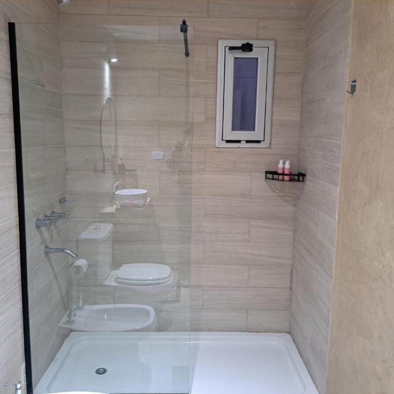 A&J Home - One-Bedroom Apartment - 3