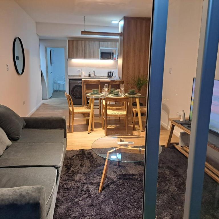A&J Home - One-Bedroom Apartment - 4