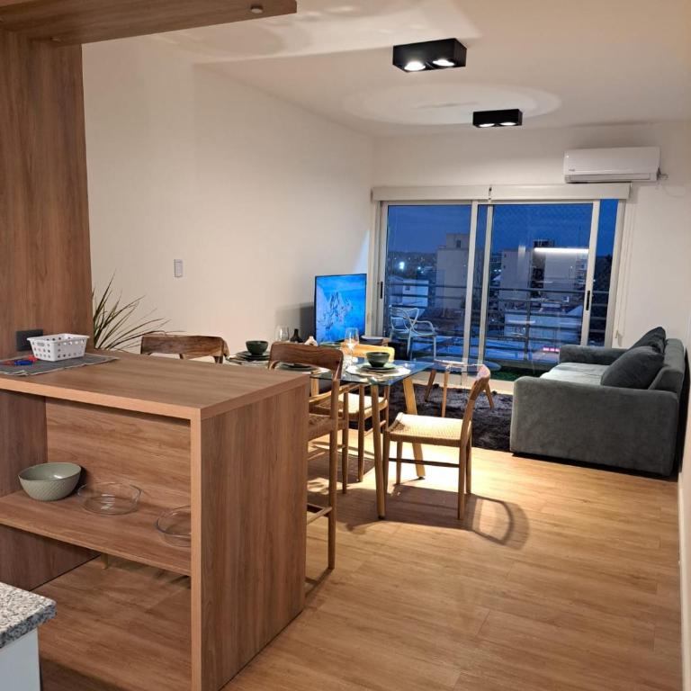 A&J Home - One-Bedroom Apartment - 10
