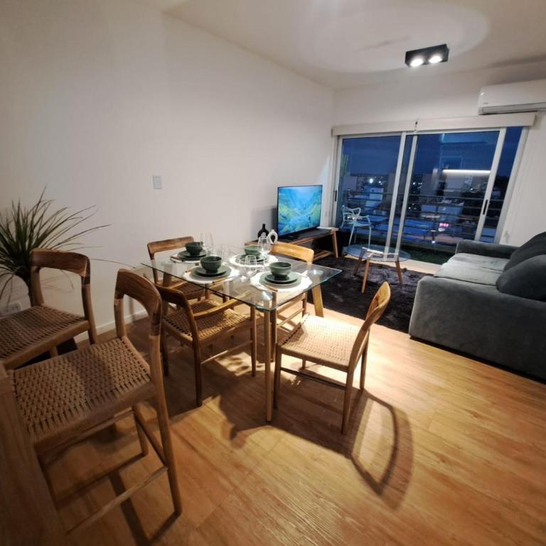 A&J Home - One-Bedroom Apartment - 12
