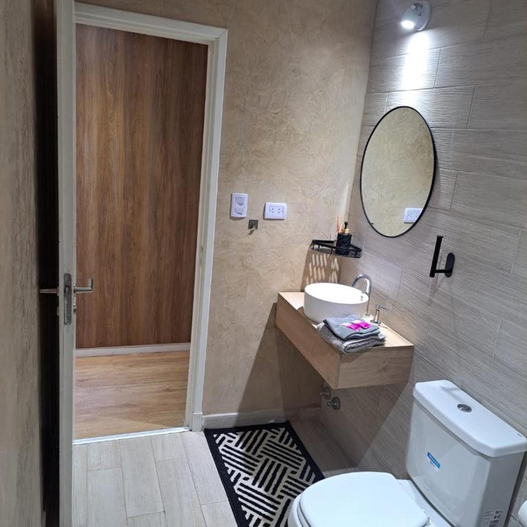 A&J Home - One-Bedroom Apartment - 16