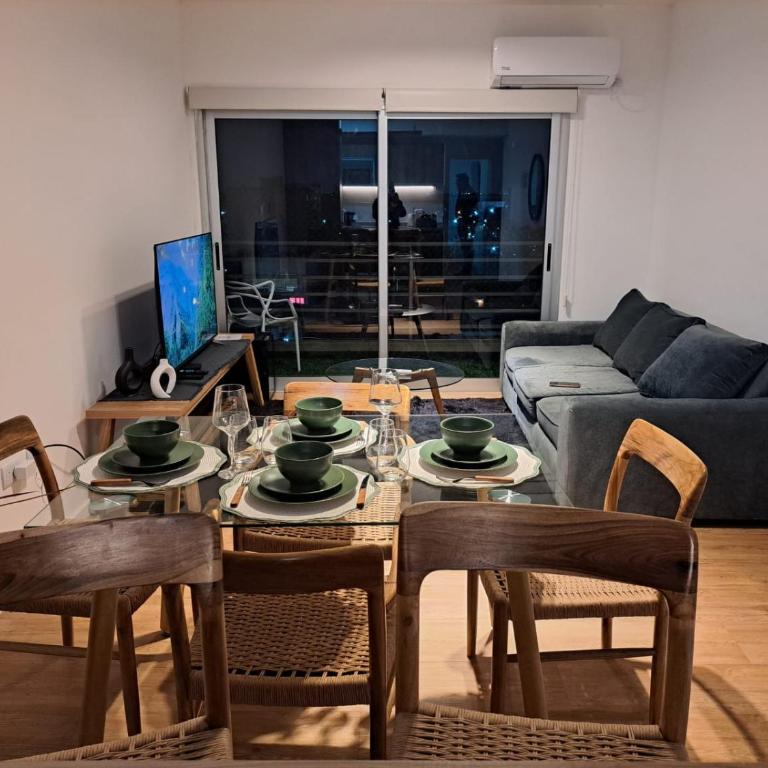 A&J Home - One-Bedroom Apartment - 33