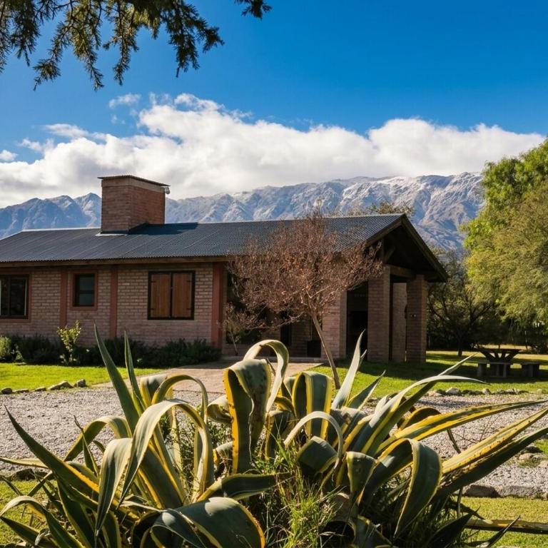 Cabaña con pileta y vista a los Comechingones - Bungalow de 2 dormitorios - 24