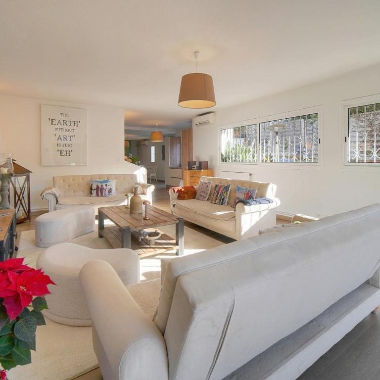 FRGK VERT COTEAU Luxury Private Villa 4 Bedrooms Pool Garden Parking Cannes - Villa avec Piscine Privée - 13