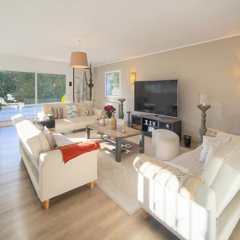 FRGK VERT COTEAU Luxury Private Villa 4 Bedrooms Pool Garden Parking Cannes - Villa avec Piscine Privée - 15