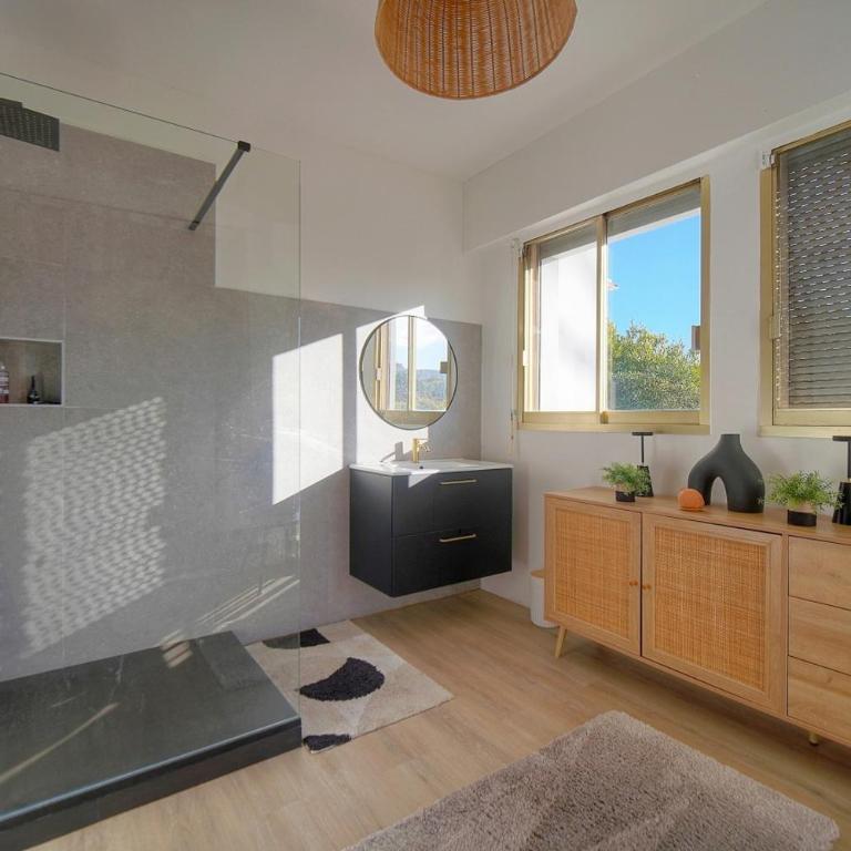 FRGK VERT COTEAU Luxury Private Villa 4 Bedrooms Pool Garden Parking Cannes - Villa avec Piscine Privée - 47