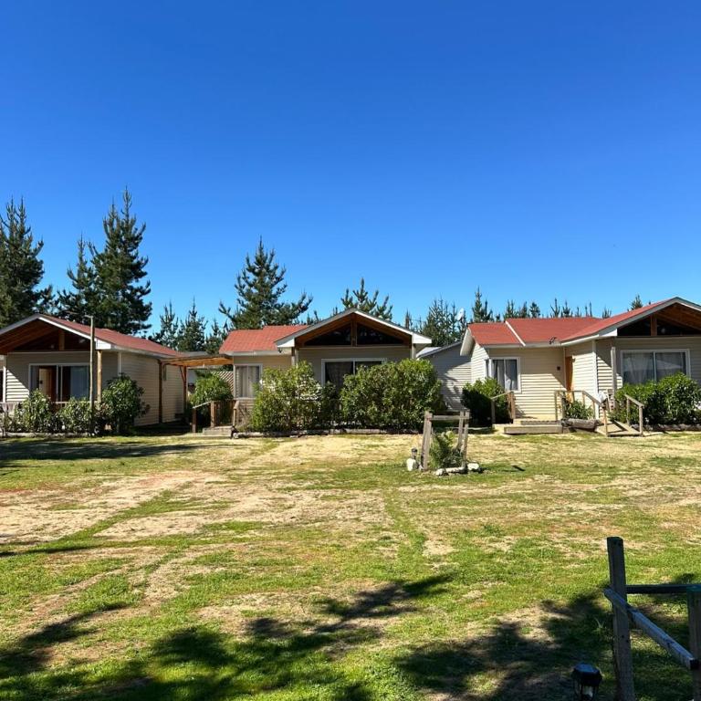 Cabañitas Zelada en un ambiente natural con piscina fogón Quincho Terraza parking full equipadas en 5000 mtrs - Casa de 2 dormitorios - 5