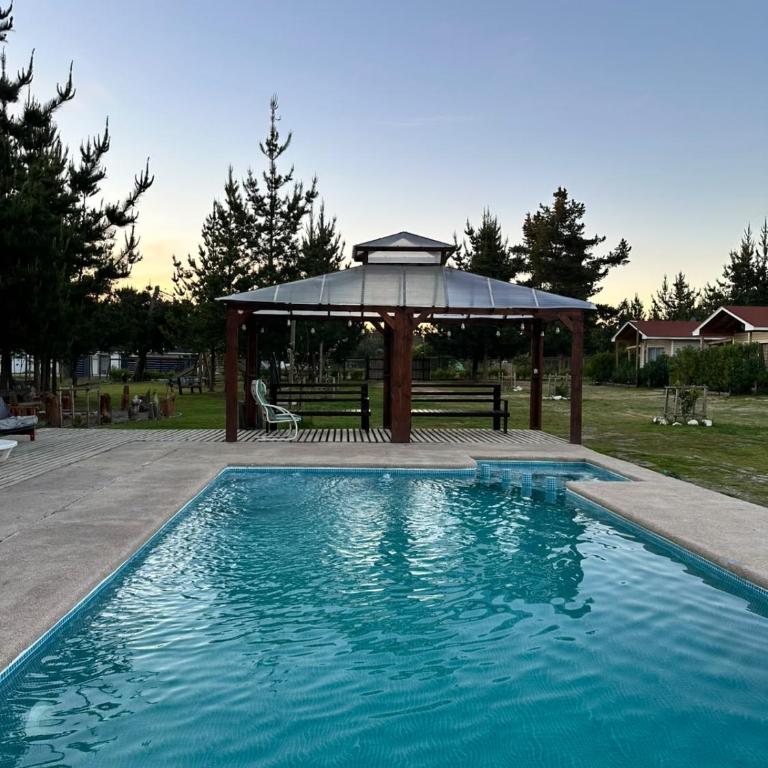 Cabañitas Zelada en un ambiente natural con piscina fogón Quincho Terraza parking full equipadas en 5000 mtrs - Casa de 2 dormitorios - 16