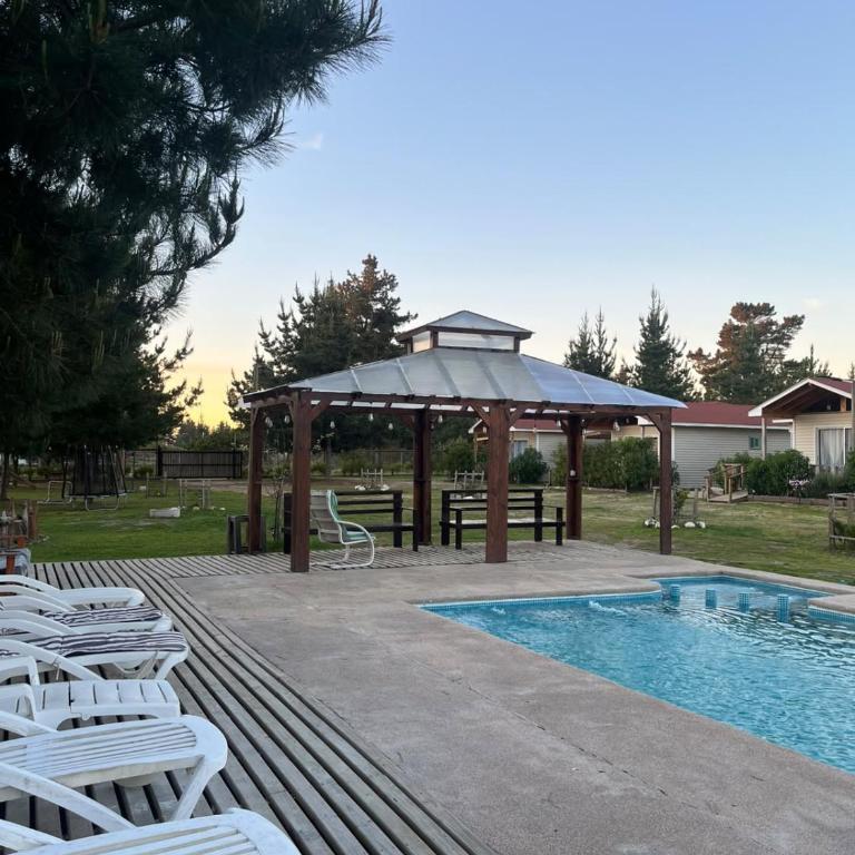 Cabañitas Zelada en un ambiente natural con piscina fogón Quincho Terraza parking full equipadas en 5000 mtrs - Casa de 2 dormitorios - 20