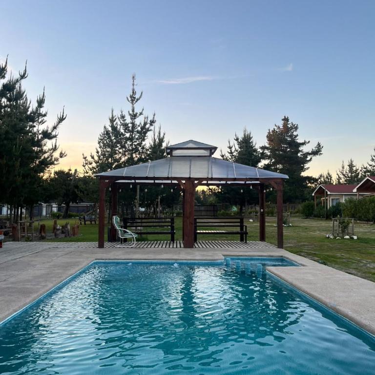Cabañitas Zelada en un ambiente natural con piscina fogón Quincho Terraza parking full equipadas en 5000 mtrs - Casa de 2 dormitorios - 24