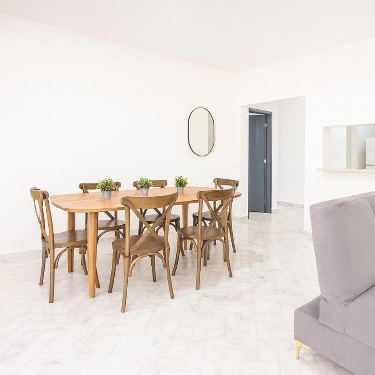 301 Apartment Hotel Zone 10 min walk to the Beach - Three-Bedroom Apartment - 9