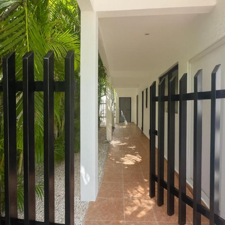 301 Apartment Hotel Zone 10 min walk to the Beach - Three-Bedroom Apartment - 18