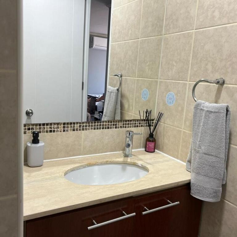 Heritage Premium Suite a Pasos de La Moneda - Two-Bedroom Apartment - 19