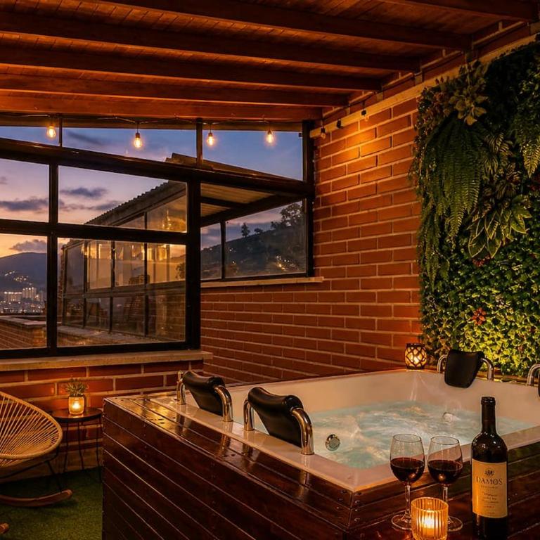 Apartamento en Provenza, con aire acondicionado, y jacuzzi en la azotea - Apartamento - 15