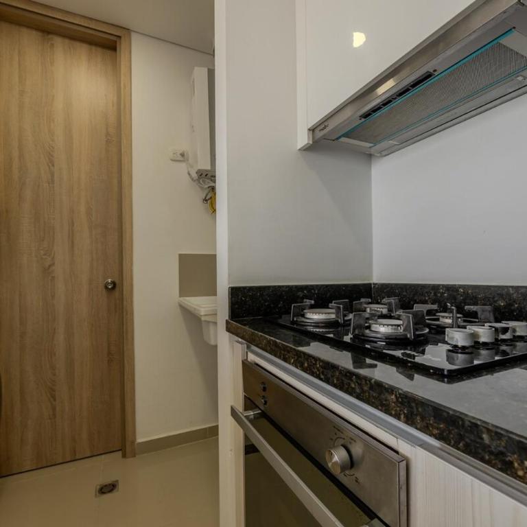 Luxury apto ocean View 2BR Great location - Two-Bedroom Deluxe Apartment with Harbor View - 27