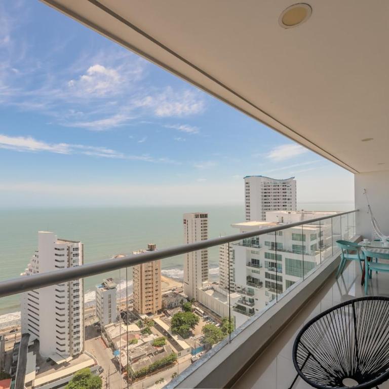 Luxury apto ocean View 2BR Great location - Two-Bedroom Deluxe Apartment with Harbor View - 43