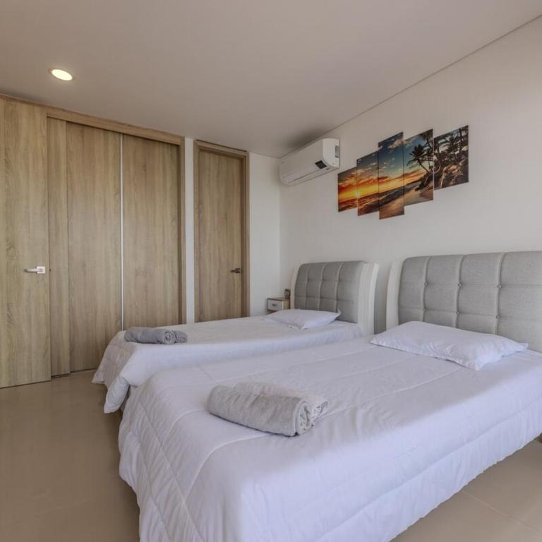 Luxury apto ocean View 2BR Great location - Two-Bedroom Deluxe Apartment with Harbor View - 47