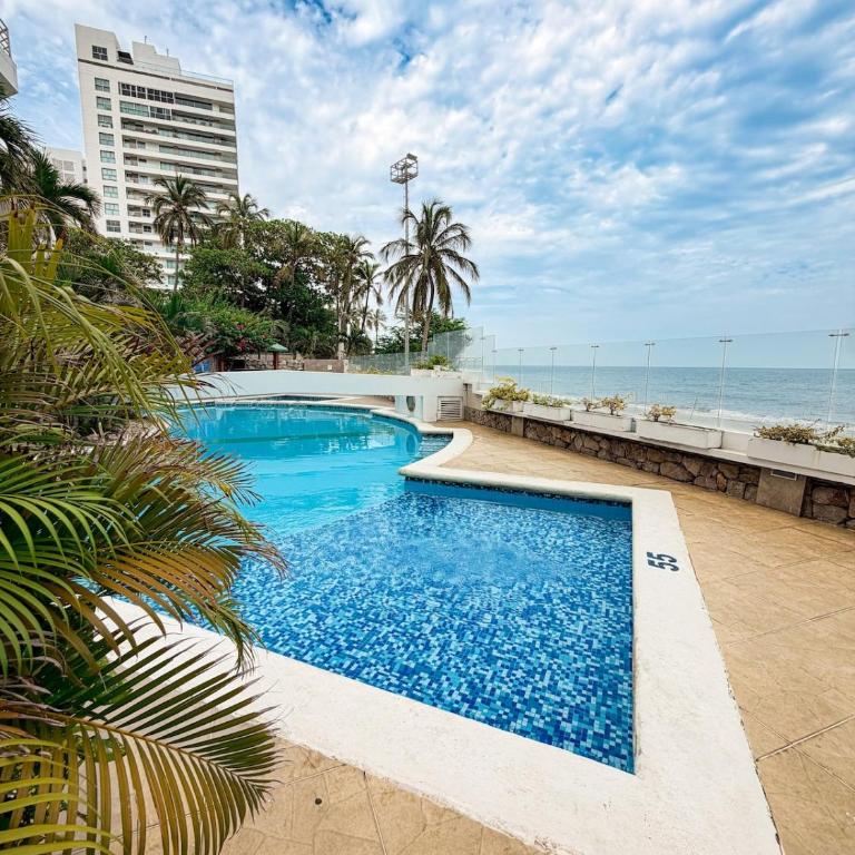 Apto en primera linea de playa - Two-Bedroom Apartment - 6