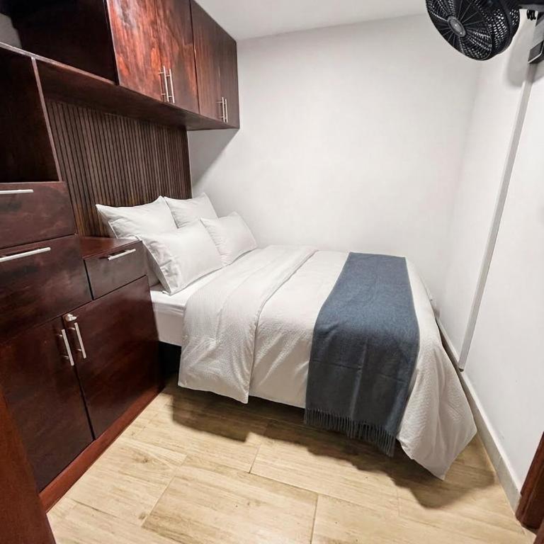 Apto en primera linea de playa - Two-Bedroom Apartment - 11