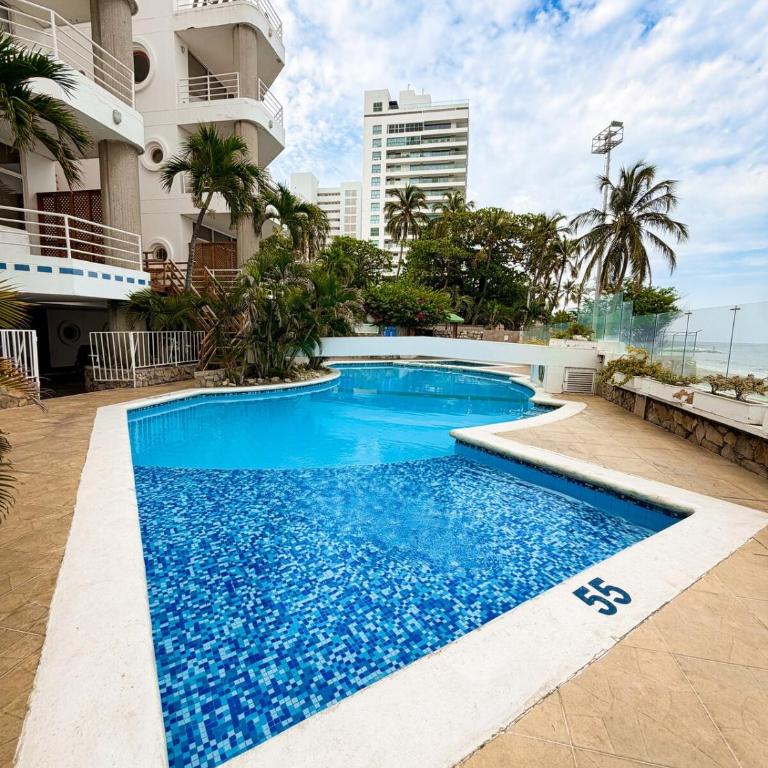 Apto en primera linea de playa - Two-Bedroom Apartment - 20