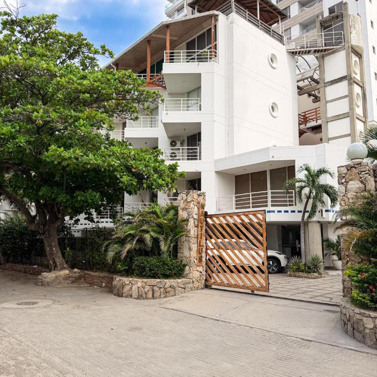 Apto en primera linea de playa - Two-Bedroom Apartment - 27