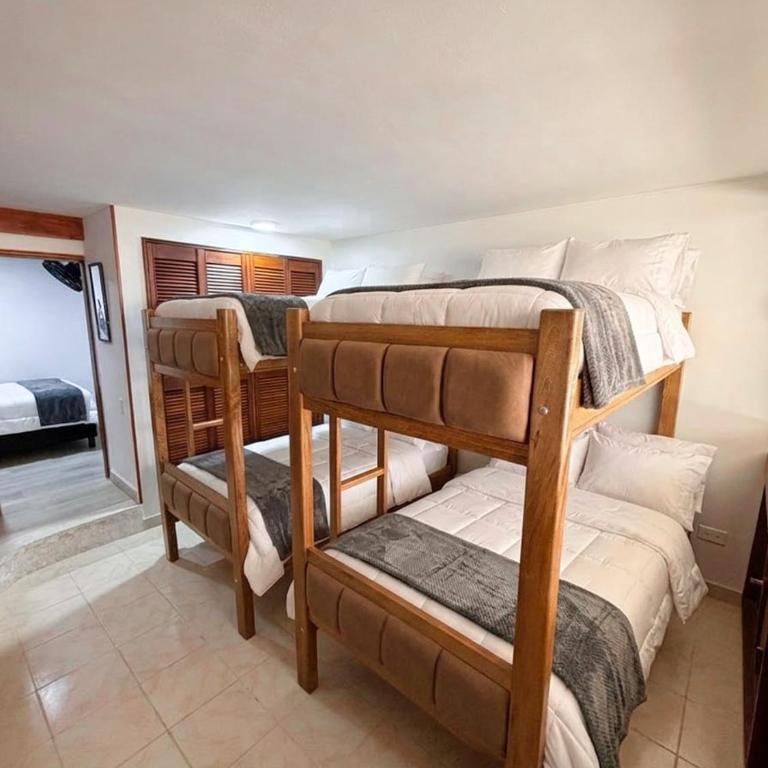 Apto en primera linea de playa - Two-Bedroom Apartment - 28